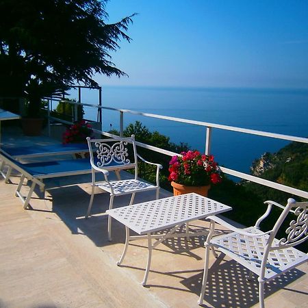 Villa En Rose Ravello Exterior photo